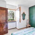 Amazing In With Kitchen