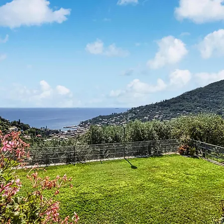 Beautiful In With House Sea View شقة *