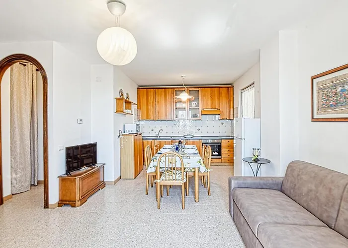 Amazing In With Kitchen Lägenhet *