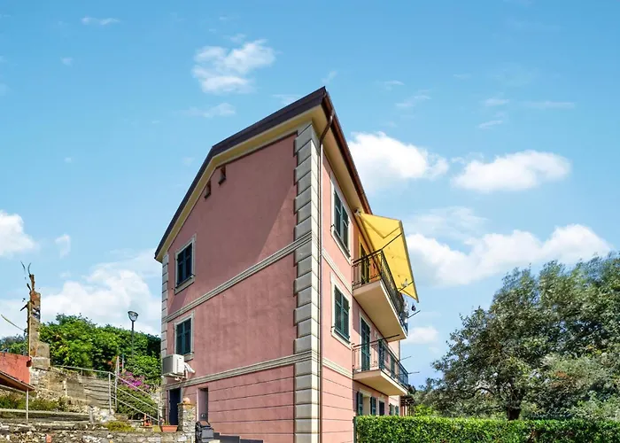 Lägenhet Amazing In With Kitchen Recco